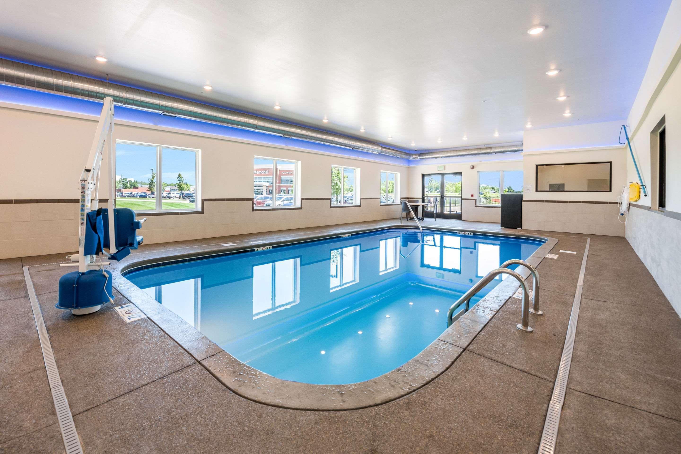 Comfort Suites Marysville Columbus - Northwest Bagian luar foto
