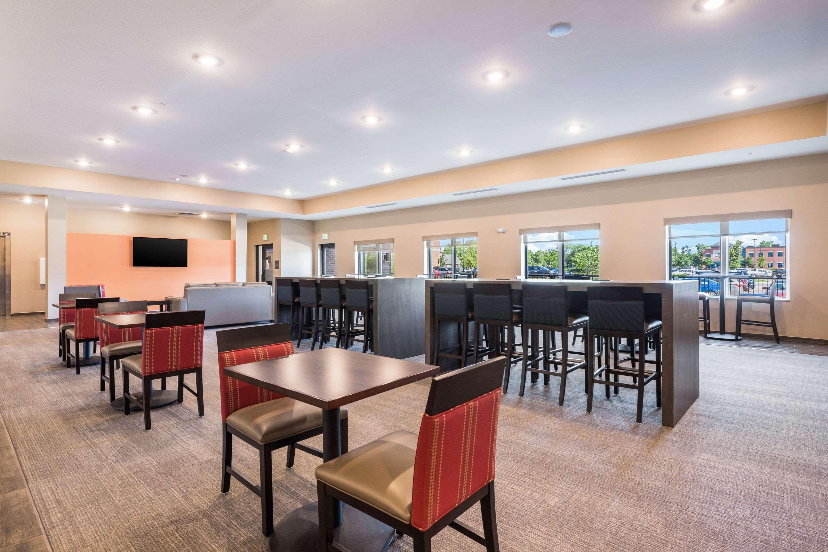 Comfort Suites Marysville Columbus - Northwest Bagian luar foto